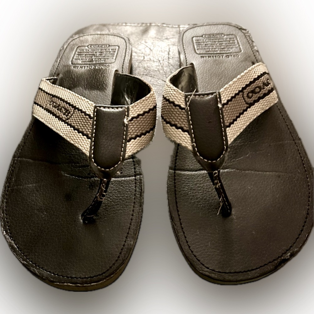 Coach flip flops